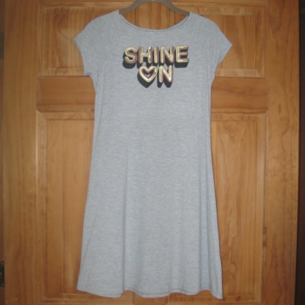 5/$30 Girls art class Gray Cap Sleeve "Shine On" Dress